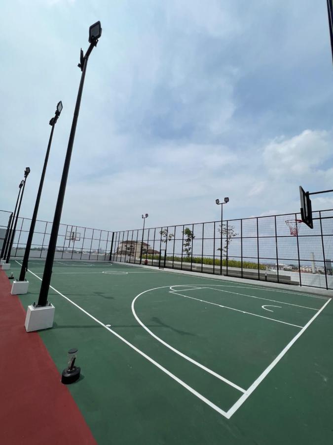 New!! Loving Night Novo 2Br 4-9Pax I Jonker I Netflix I Family Daire Malakka Dış mekan fotoğraf