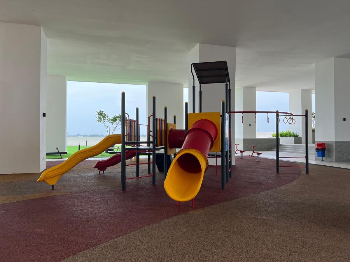 New!! Loving Night Novo 2Br 4-9Pax I Jonker I Netflix I Family Daire Malakka Dış mekan fotoğraf
